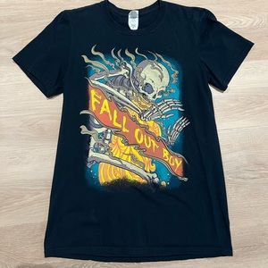FALL OUT BOY concert tee 2015